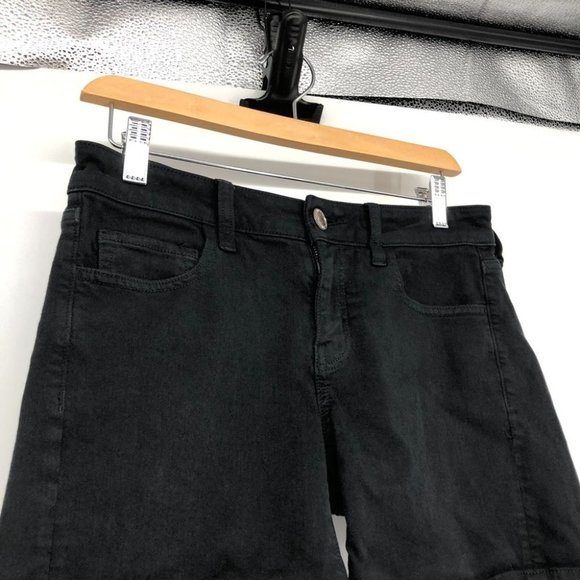 American Eagle black denim super stretch shorts size 4 jean shorts - Picture 3 of 12